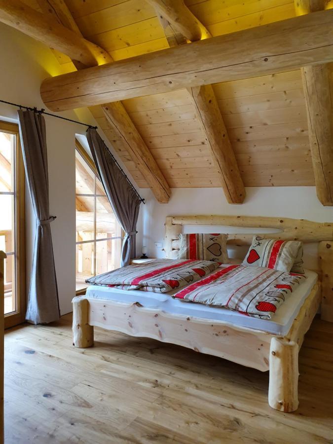 Almzauber Chalets - Haus Enzian Inkl Infrarotliegen Hochrindl Exterior foto