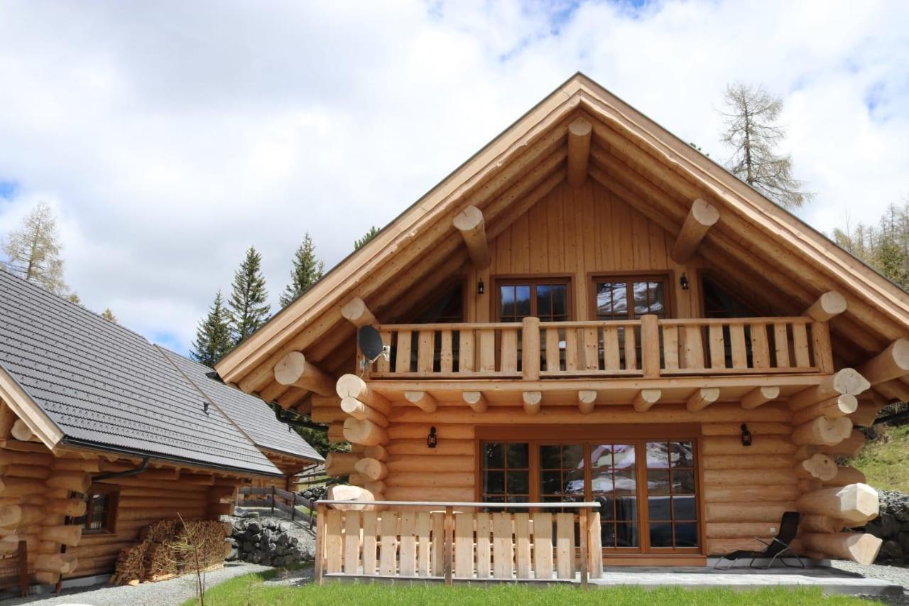 Almzauber Chalets - Haus Enzian Inkl Infrarotliegen Hochrindl Exterior foto